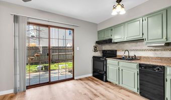 9 King James Ln, Atlantic Highlands, NJ 07716