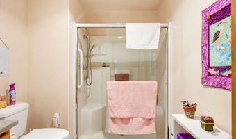 832 Pavilion Pl, Ashland, OR 97520