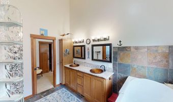 15606 NAPA Ln, Brookings, OR 97415