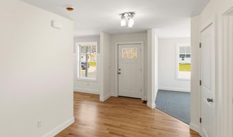 28 Pebble Ct 14, Barrington, NH 03825