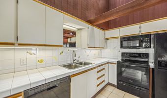 521 Kupulau Dr, Kihei, HI 96753