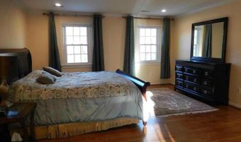 5512 MASSACHUSETTS Ave, Bethesda, MD 20816