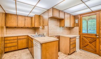 48587 HIGHWAY 242, Broadbent, OR 97414