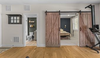 42460 MILDRED LANDING Sq, Ashburn, VA 20148