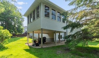 1811 Wildflower Ln NE, Alexandria, MN 56308