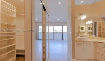 3525 Magellan Cir 626, Aventura, FL 33180