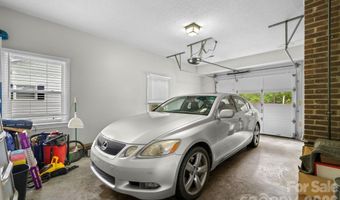98 Pensacola Ave, Arden, NC 28704