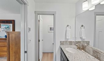 822 SPYGLASS Dr, Bandon, OR 97411
