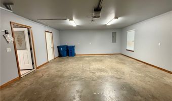 510 College Pl, Bentonville, AR 72712
