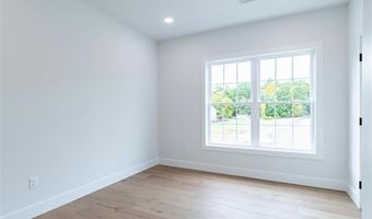 956 N Barnstead Rd, Barnstead, NH 03225