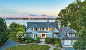 81 Quarry Rd, North Kingstown, RI 02874