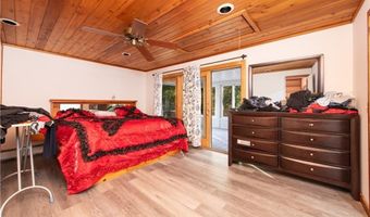 584 Division Rd, East Greenwich, RI 02818