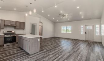 100 KATHY Cir, Aztec, NM 87410
