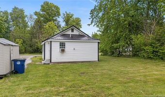 143 Rural St, Austin, IN 47102