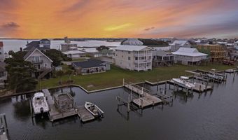 145 Bayview Blvd, Atlantic Beach, NC 28512