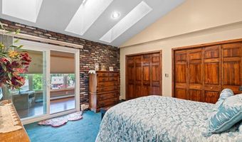 1312 Mill Run Rd, Altoona, PA 16601