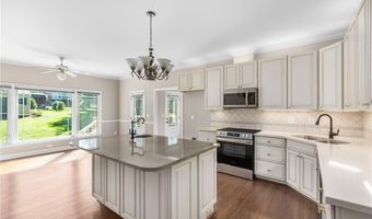 164 Fieldwood Dr, Advance, NC 27006