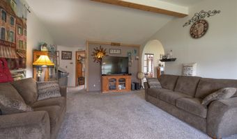 24496 VAUGHN Rd, Veneta, OR 97487
