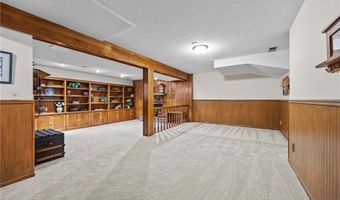 1724 Chatham Ave, Arden Hills, MN 55112