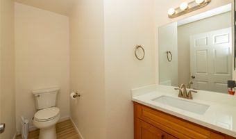 46-232 Kahuhipa St B205, Kaneohe, HI 96744