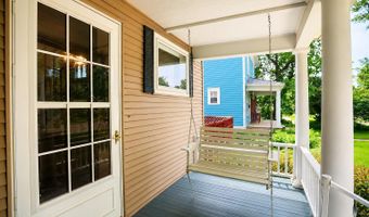 1009 S Kline St, Aberdeen, SD 57401