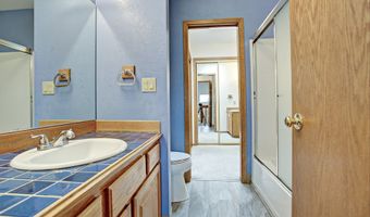 12712 SW BARBERRY Dr, Beaverton, OR 97008