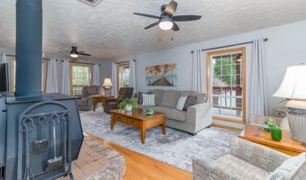 516 Culvert Ln, Bonners Ferry, ID 83805