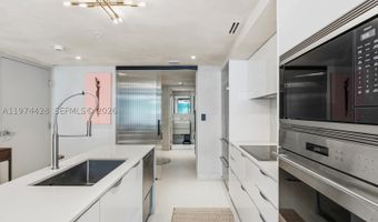 9521 E Bay Harbor Dr 705, Bay Harbor Islands, FL 33154