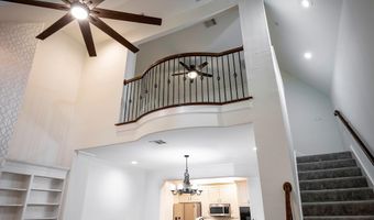 4144 Towne Green Cir, Addison, TX 75001