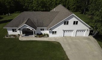 20 Mulberry Ln, Babbitt, MN 55731