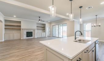 213 Navajo Trl, Alvarado, TX 76009