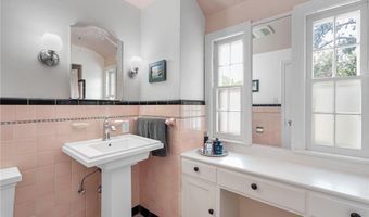 1008 8th Ave NW, Austin, MN 55912