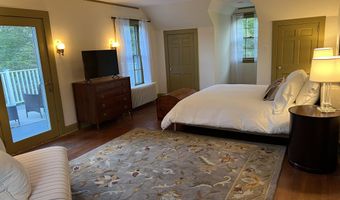 2 Lookout Point Rd, Bar Harbor, ME 04609