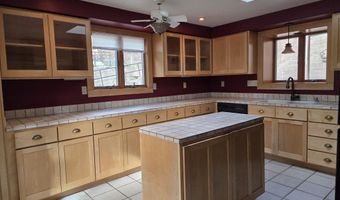 77 Shearer Ave, Bisbee, AZ 85603