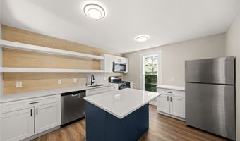 400 4th St SE, Altoona, IA 50009