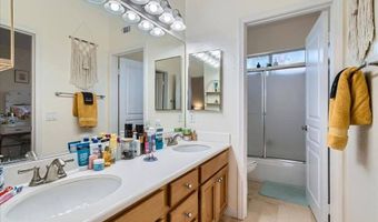 1382 Sparrow Rd, Carlsbad, CA 92011