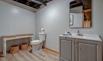 10902 N Hogan Rd, Aurora, IN 47001