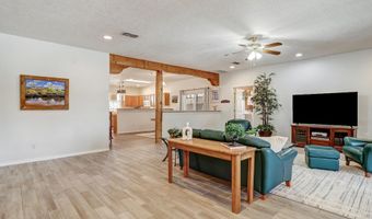 124 75th St SW, Albuquerque, NM 87121