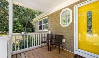 93 Burdickville Rd, Charlestown, RI 02813