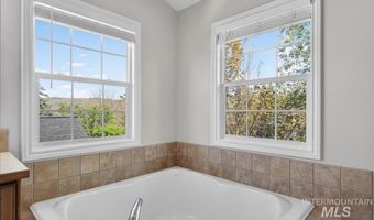 12935 N Schicks Ridge Rd, Boise, ID 83714