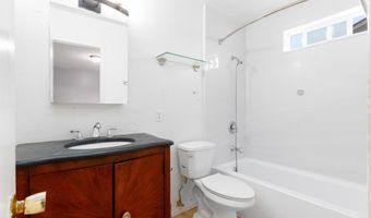 7495 San Vicente St, San Diego, CA 92114