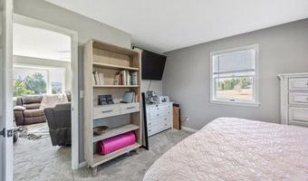 3614 Creek Rd, Albany, VT 05820