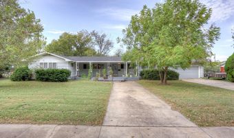 2205 Lincoln Ave, Baxter Springs, KS 66713