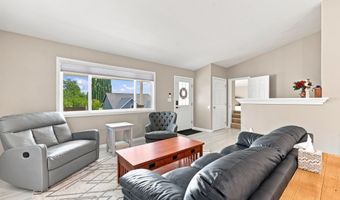 906 Delaware Dr, Buffalo, WY 82834
