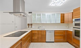 20379 W Country Club Dr 1239, Aventura, FL 33180