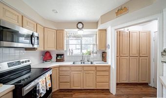 1775 Avocet Dr, Ammon, ID 83406