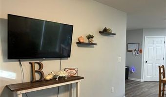 153 S 6th St, Austin, IN 47102