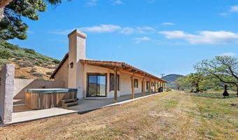9060 Yucca Hills Rd, Agua Dulce, CA 91390