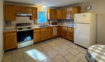 339 Essex St, Bangor, ME 04401