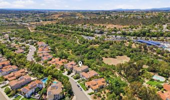 2904 Via Conquistador, Carlsbad, CA 92009